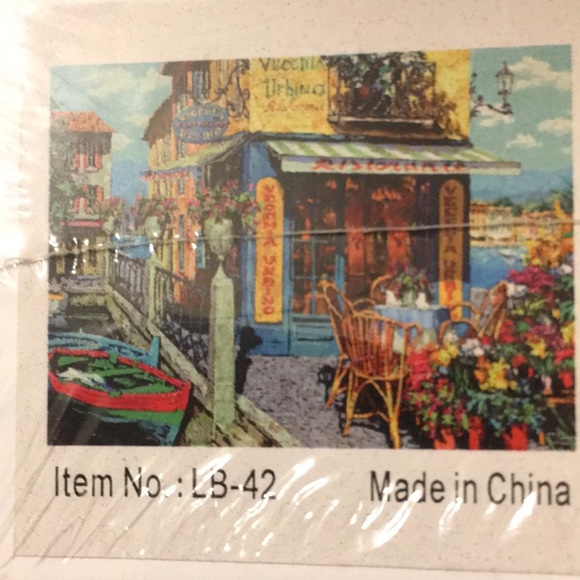 NWT, Classic Jigsaw Puzzle - Picture 2 of 4